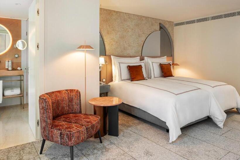 Standard Room, Convent Square Lisbon, Vignette Collection, An Ihg