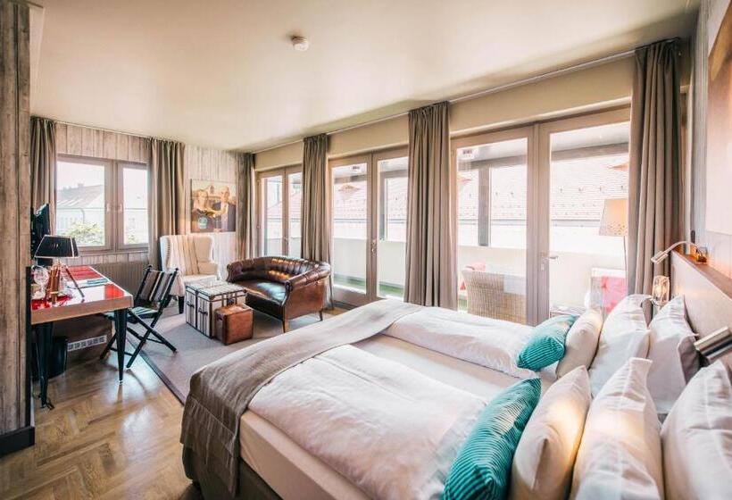 سوییت, Baltazár Boutique