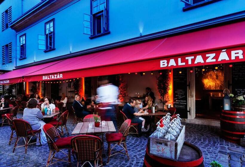سوئیت 2 خوابه, Baltazár Boutique