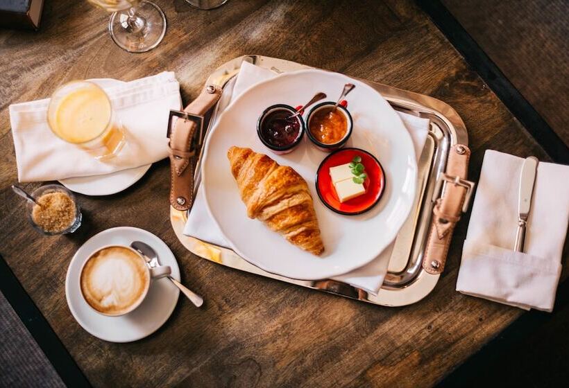 اتاق لوکس, Baltazár Boutique