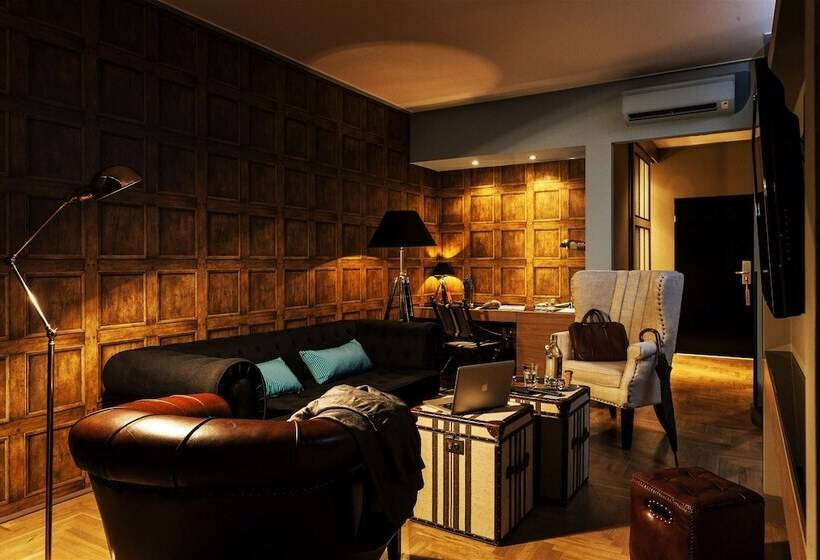 سوییت, Baltazár Boutique