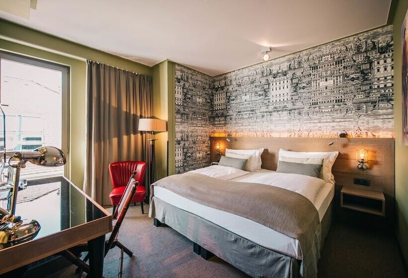 اتاق لوکس, Baltazár Boutique