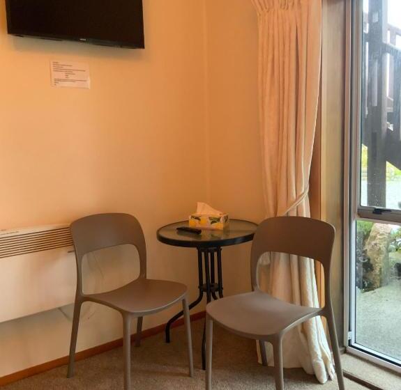 Номер Стандарт, Brook House B&b & Cottages