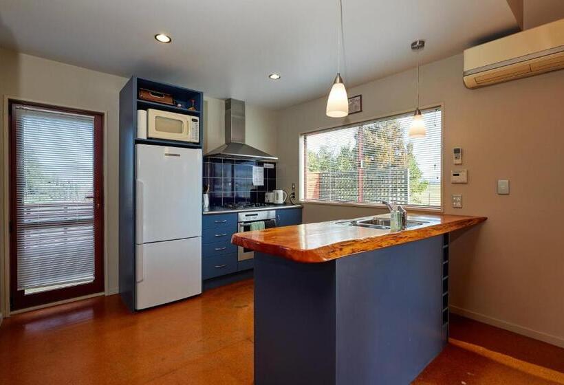 Дом 2 Спальни, Brook House B&b & Cottages