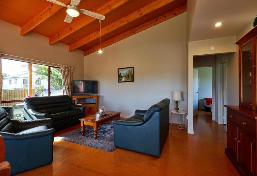 Дом 2 Спальни, Brook House B&b & Cottages