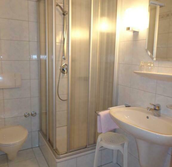 스탠다드 룸, Am See