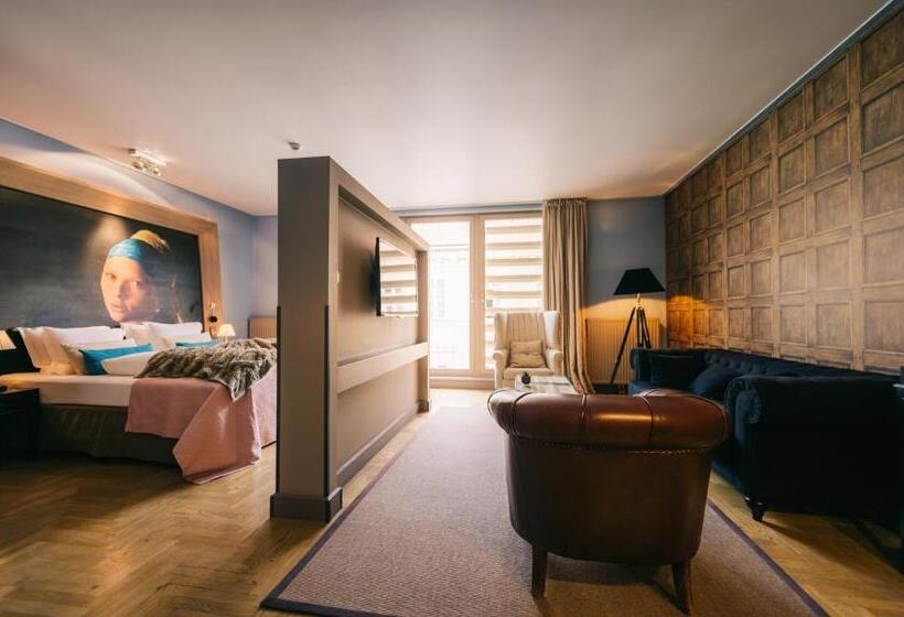 سوییت, Baltazár Boutique