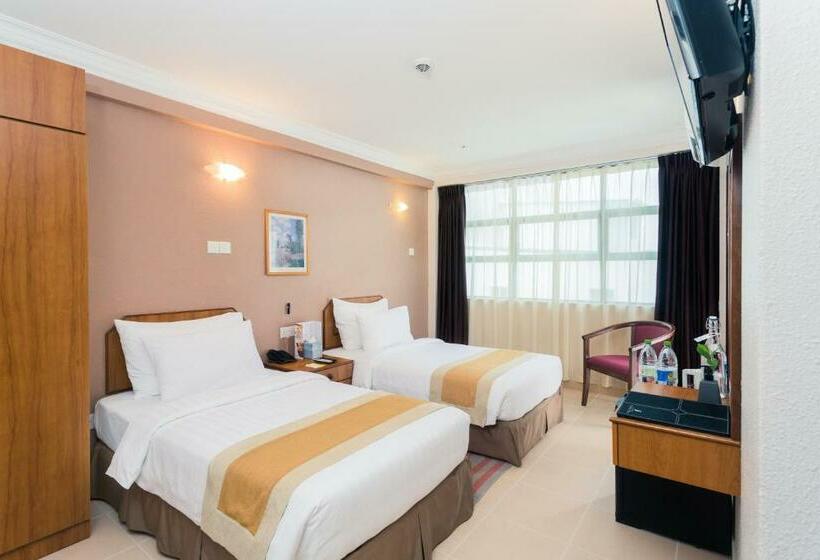 اتاق سوپریور, Champa Central