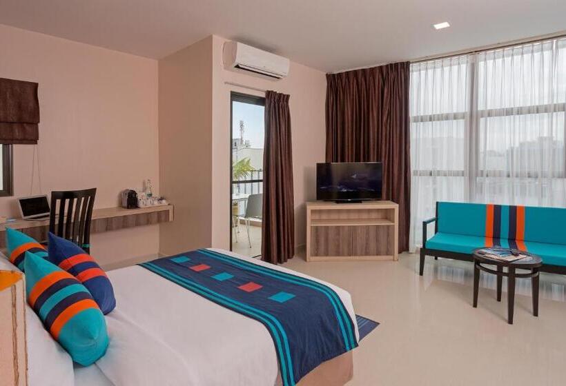 اتاق اجرایی, Champa Central