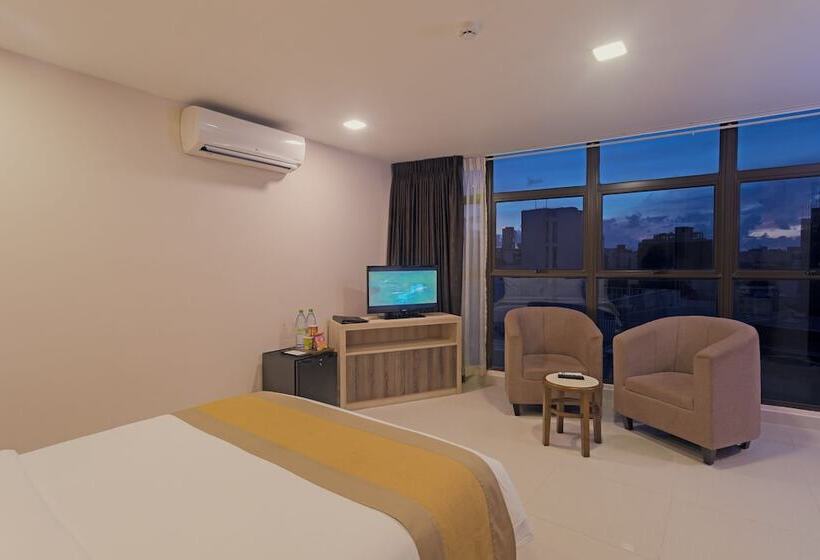 اتاق لوکس, Champa Central