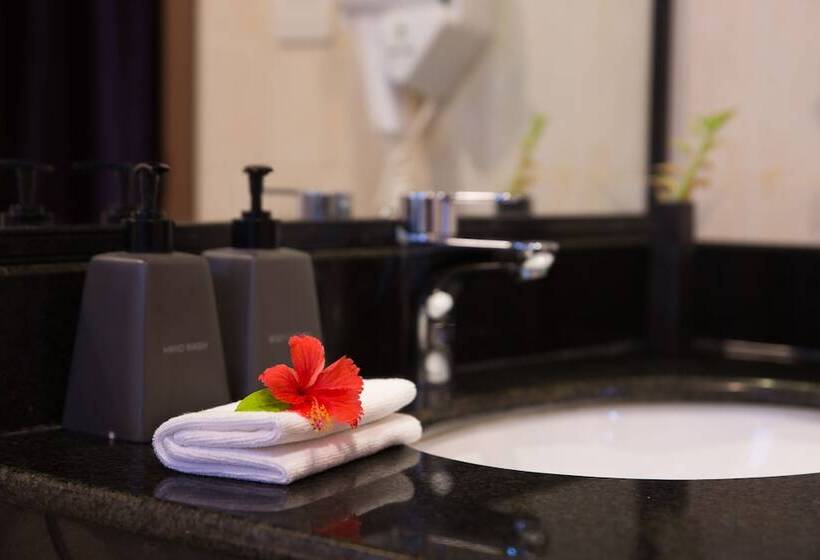 اتاق اجرایی, Champa Central