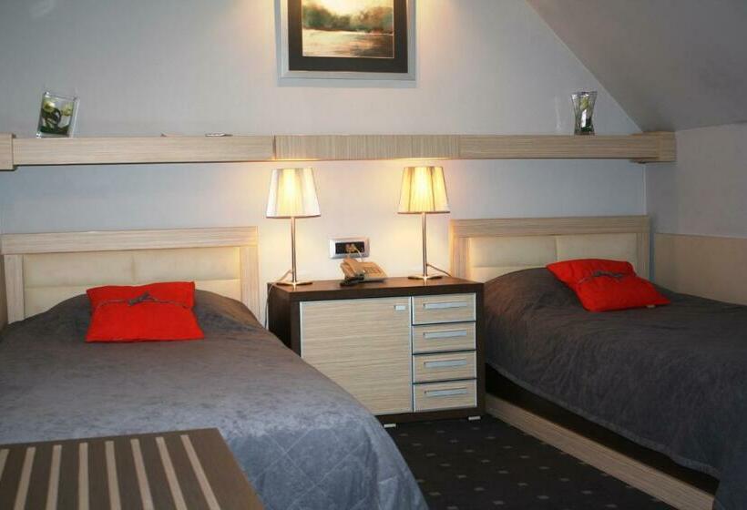 اتاق استاندارد با چشمانداز رودخانه, Garni Hotel Leopold I