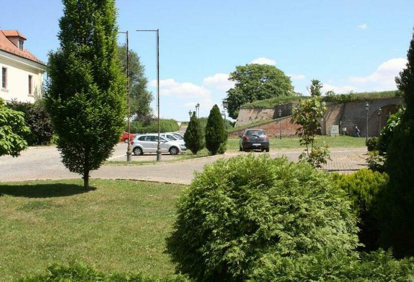 اتاق استاندارد با چشمانداز رودخانه, Garni Hotel Leopold I