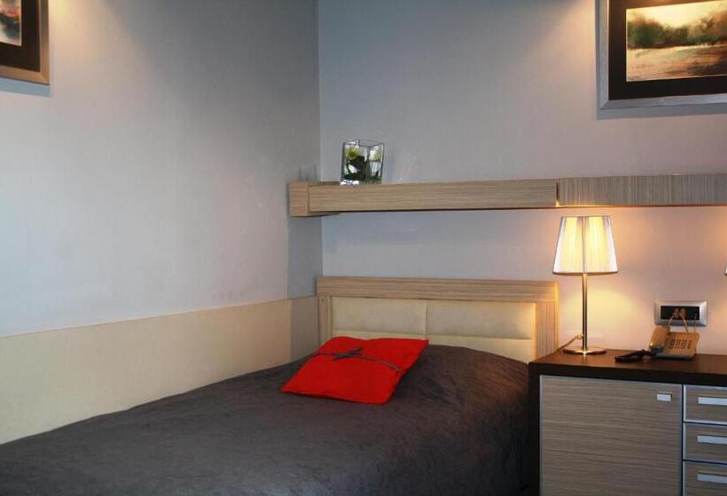 اتاق استاندارد با چشم‌انداز, Garni Hotel Leopold I