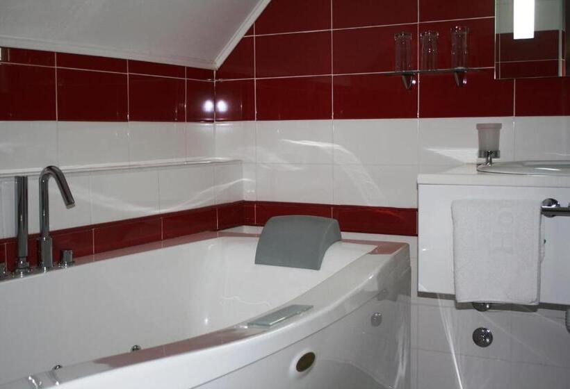 سوئیت با چشمانداز رودخانه, Garni Hotel Leopold I