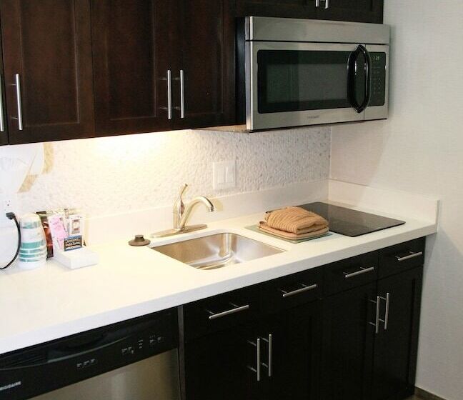 キングサイズベッドのスイートルーム, Homewood Suites By Hilton Dallas Arlington South