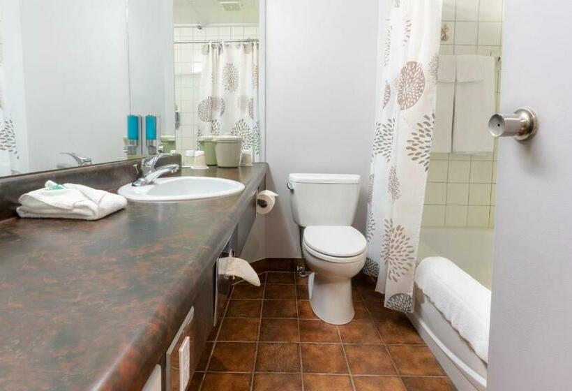 اتاق اکونومی اینتریور با تخت دوبل, Quebec Inn