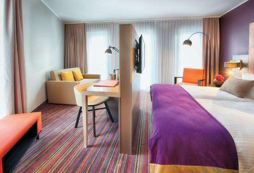 Номер Superior, Leonardo Hotel Munich City South