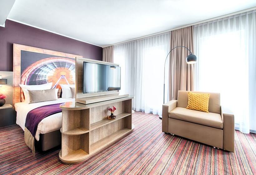 Номер Superior, Leonardo Hotel Munich City South