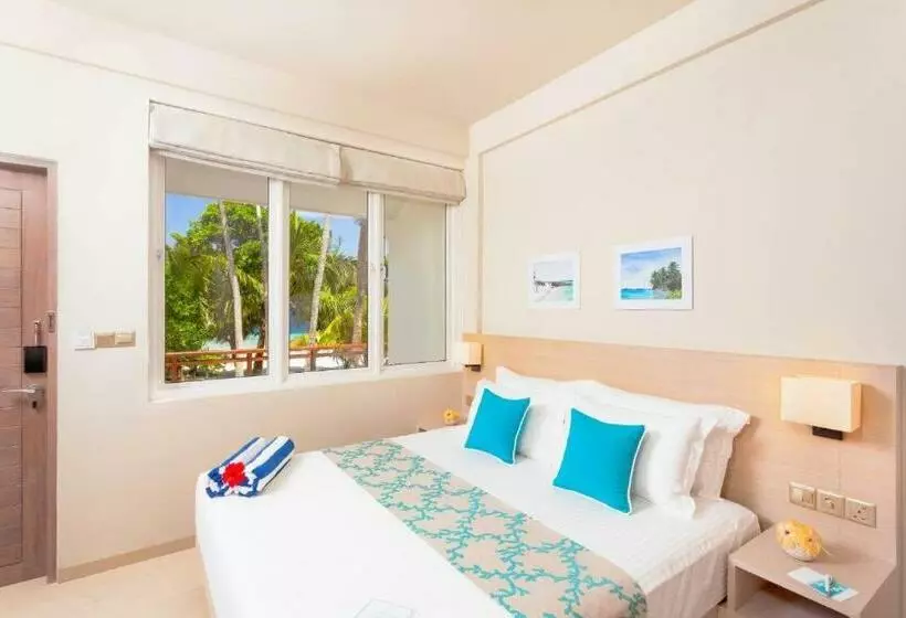 اتاق لوکس با چشمانداز دریا, Malahini Kuda Bandos Resort