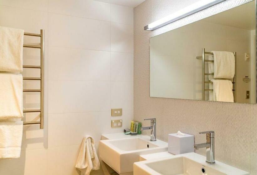 חדר דלוקס, Porters Boutique