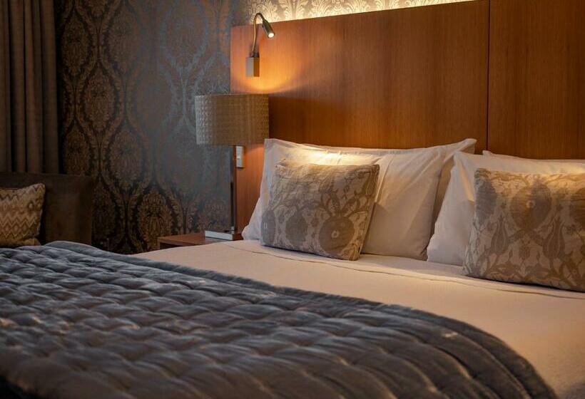 חדר דלוקס, Porters Boutique