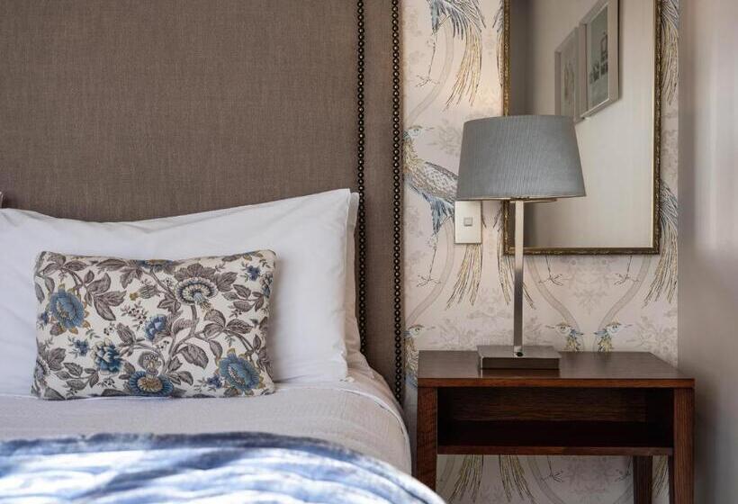 סוויטה מלכותית, Porters Boutique