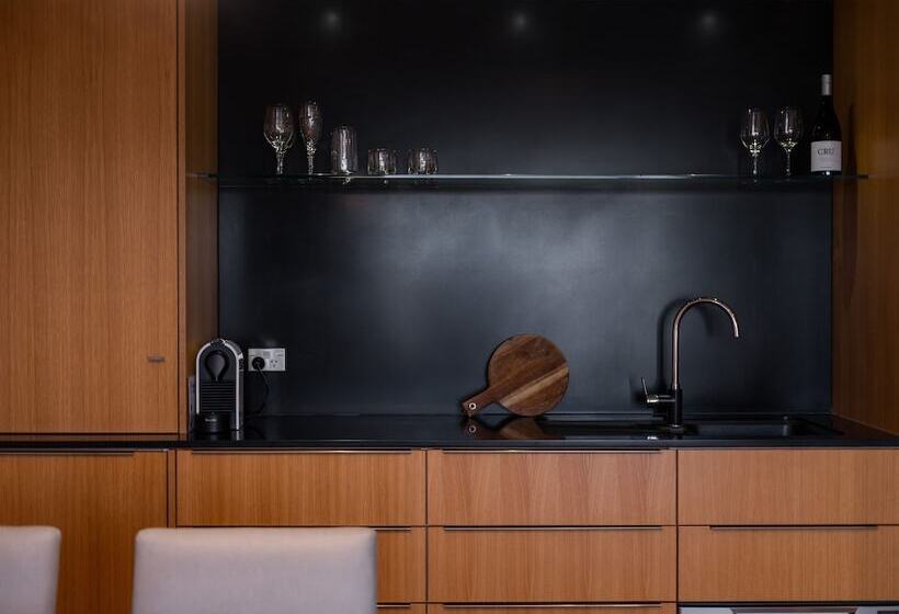 סוויטת פרמיום, Porters Boutique