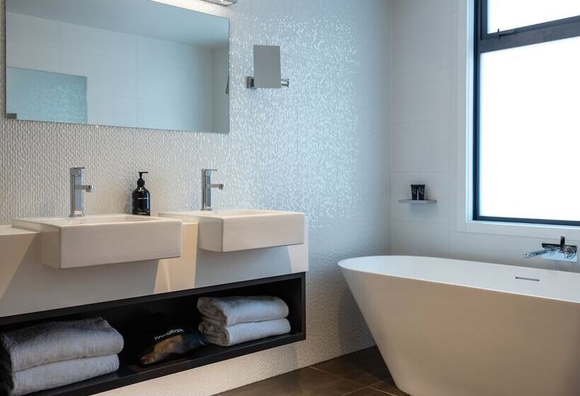 סוויטה מלכותית, Porters Boutique