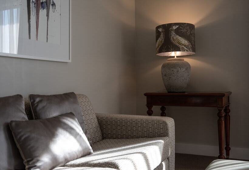 סוויטה מלכותית, Porters Boutique