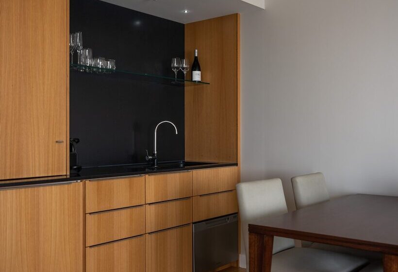 סוויטה מלכותית, Porters Boutique