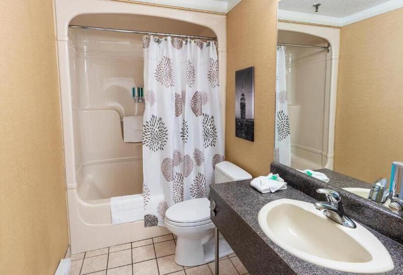 Classic Room with Views, Quebec Inn