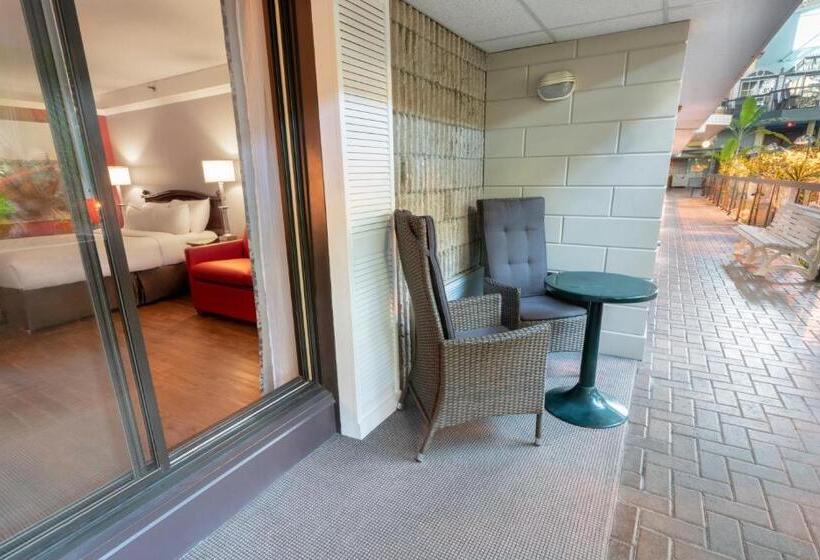 Classic Interior Room, Quebec Inn