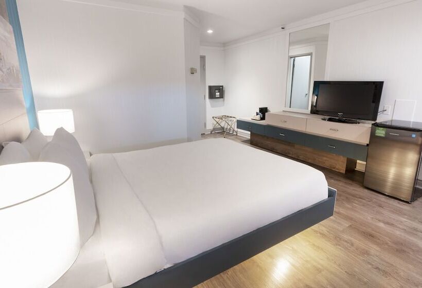 اتاق اکونومی با تخت دوبل, Quebec Inn