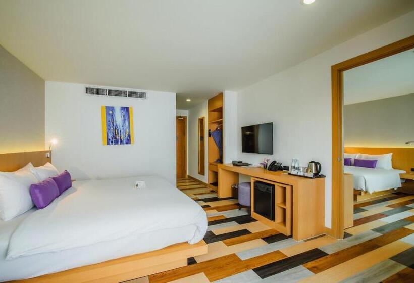 스탠다드 연결 룸, The Lunar Patong