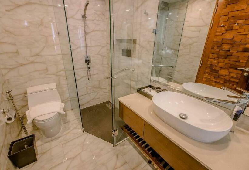 غرفة ديلوكس, The Privilege Hotel Ezra Beach Club