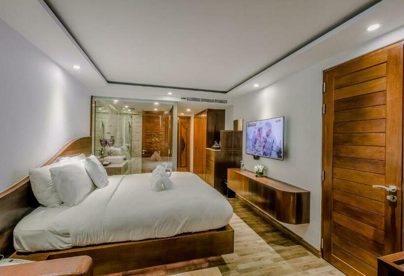 غرفة ديلوكس, The Privilege Hotel Ezra Beach Club