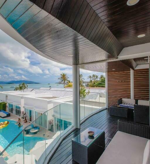 디럭스 룸 바다 전망, The Privilege Hotel Ezra Beach Club