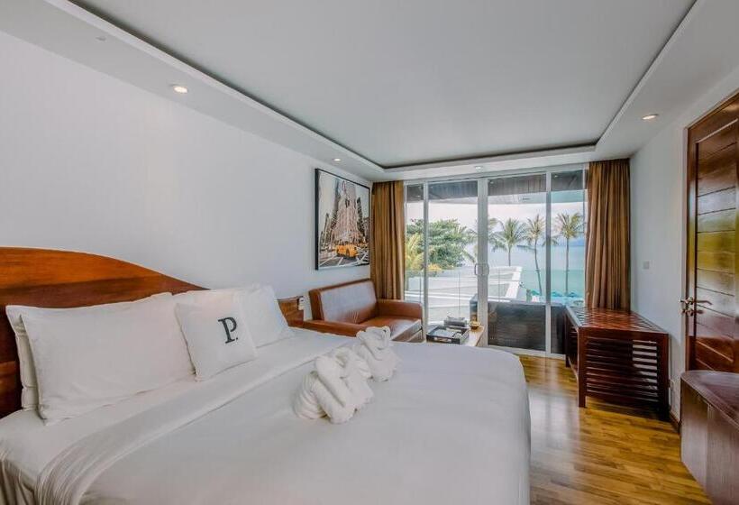 غرفة ديلوكس مطلّة علي البحر, The Privilege Hotel Ezra Beach Club