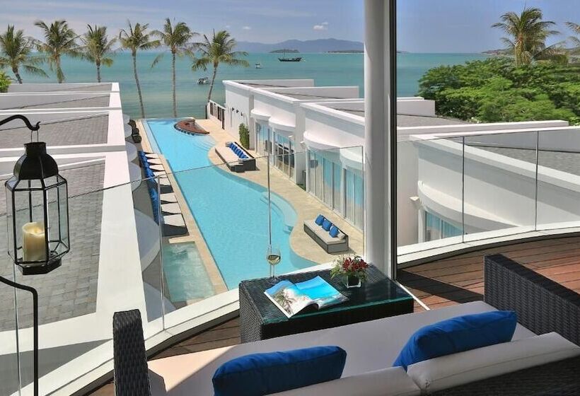 جناح دور أخير, The Privilege Hotel Ezra Beach Club