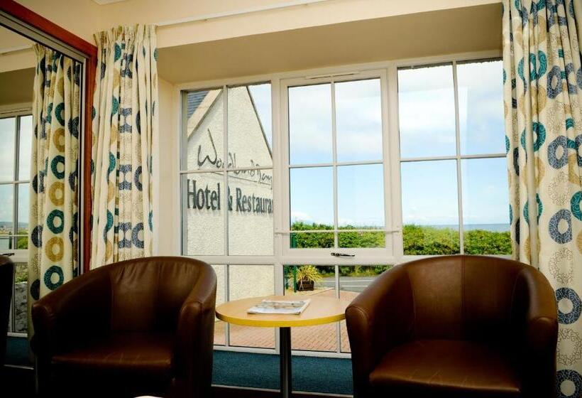 オーシャンビューファミリールーム, Woodland Bay