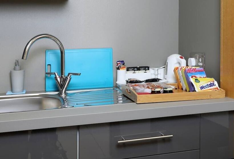 غرفة سوبيريور مطلّة علي البحر, Woodland Bay