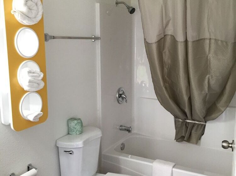 Номер Deluxe, Motel 6 Prairie Du Chien, Wi