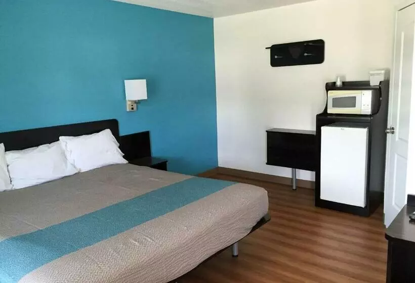 キングサイズベッドのデラックスルーム, Motel 6 Prairie Du Chien, Wi