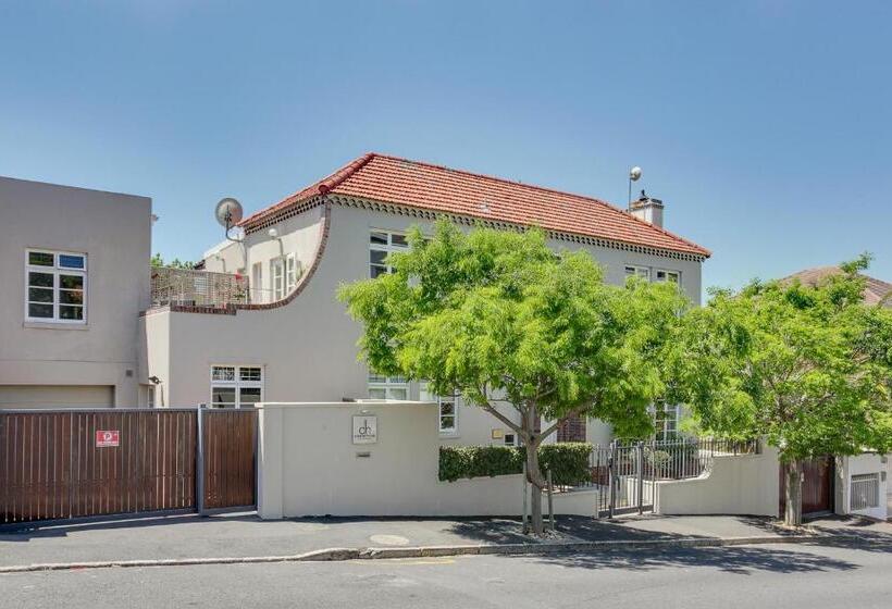 スイート, Derwent House