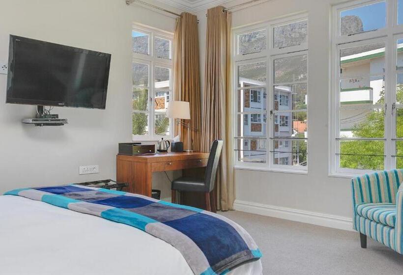 Номер Стандарт Вид на Горы, Derwent House