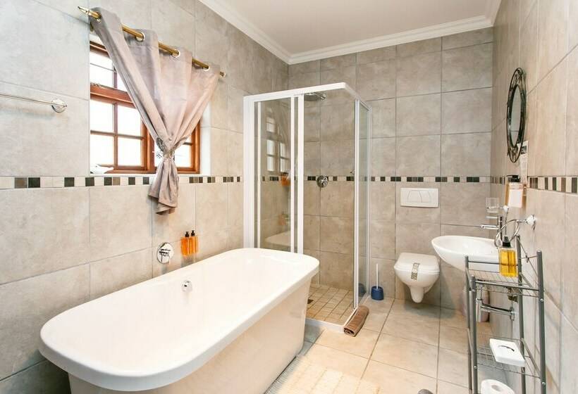 اتاق سوپریور, Gumtree Guest House