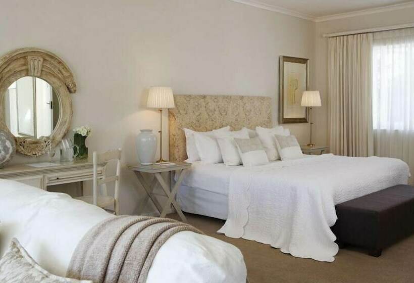 Люкс Повышенной Комфортности, Leisure Isle Lodge