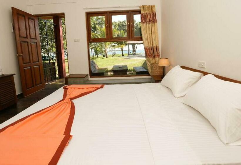 Номер Deluxe Вид на Озеро, Pharo Lake