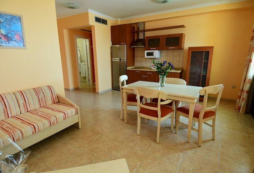 海の見える１ベッドルームアパートメント, Villamar